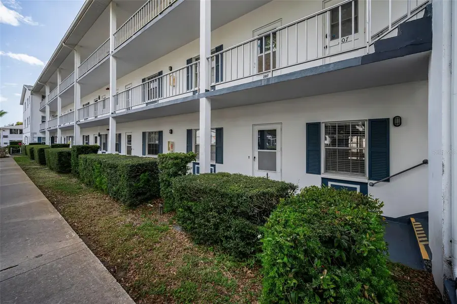 400 Glennes Lane #107, Dunedin, FL 34698 - #2