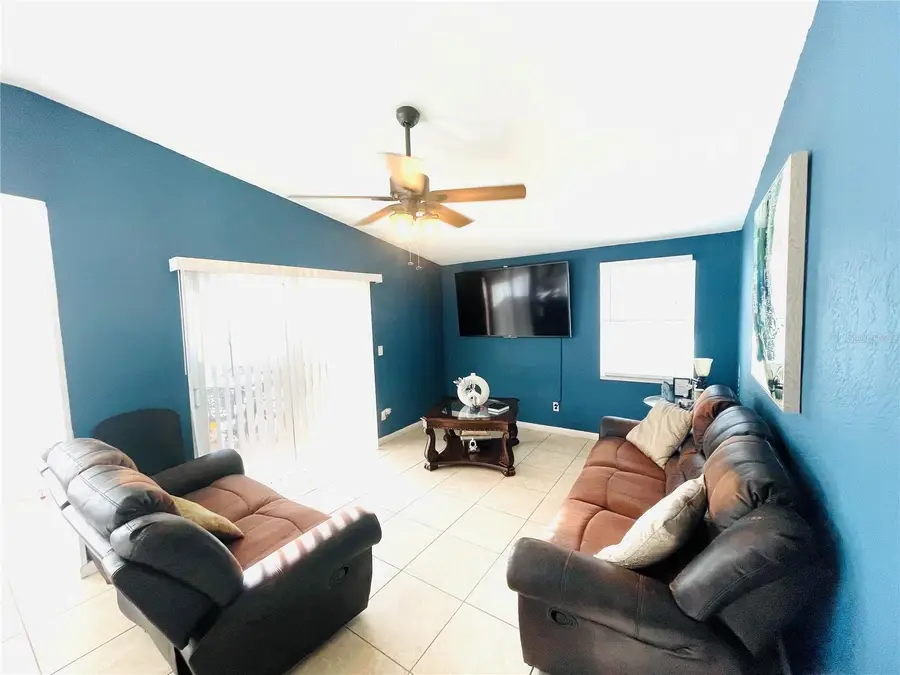 9608 Elgin Court, Tampa, FL 33615 - #3