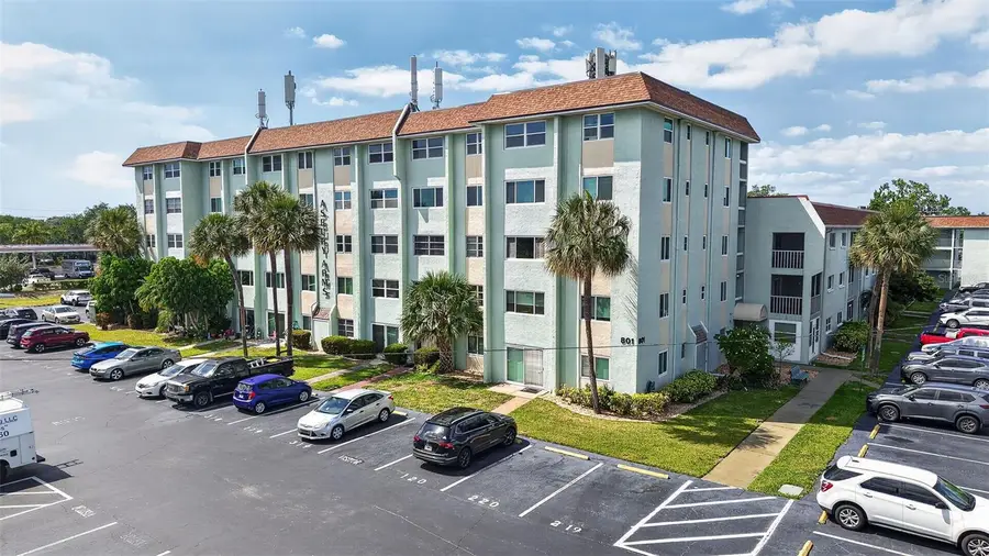 801 83rd Avenue N #508, Saint Petersburg, FL 33702 - #2