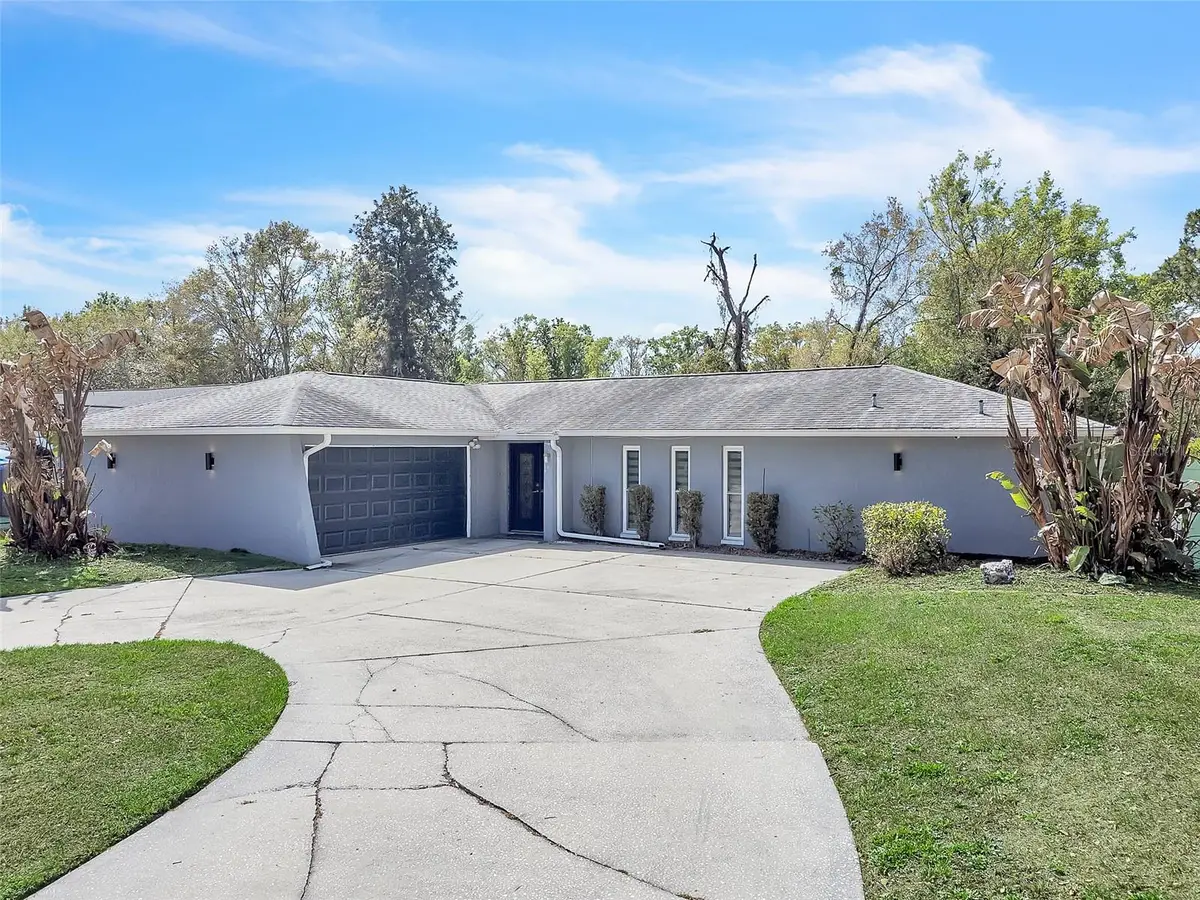 4727 Steel Dust Lane, Lutz, FL 33559 - #1