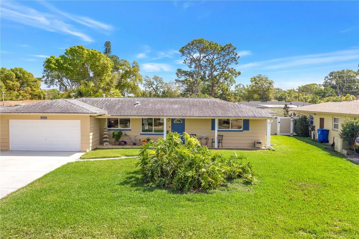 6800 17th Street S, Saint Petersburg, FL 33712 - #1
