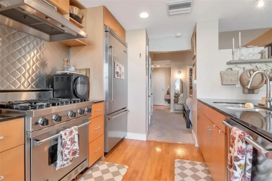 1120 E Kennedy Boulevard #1117, Tampa, FL 33602 - #3