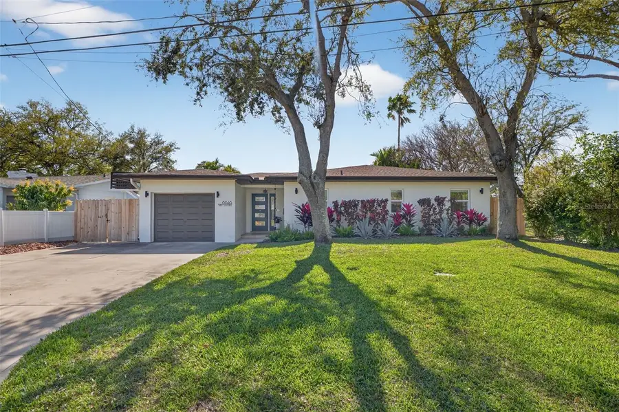 8848 Sunlit Cove Drive Ne, Saint Petersburg, FL 33702 - #2