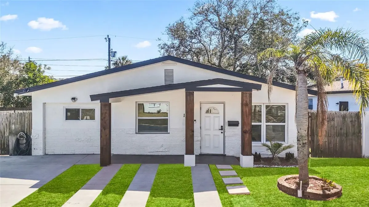 1778 New Hampshire Avenue Ne, Saint Petersburg, FL 33703 - #1