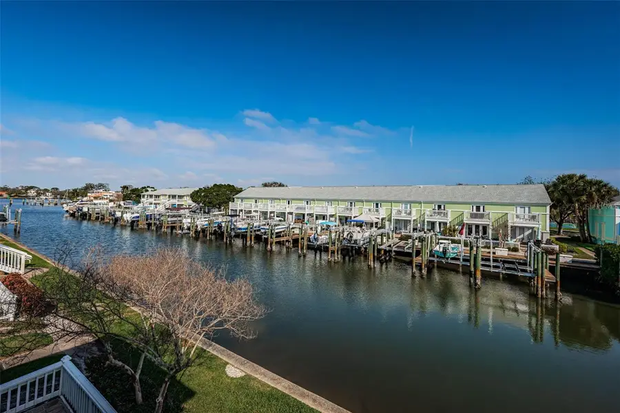 5052 Starfish Drive Se #D, Saint Petersburg, FL 33705 - #2