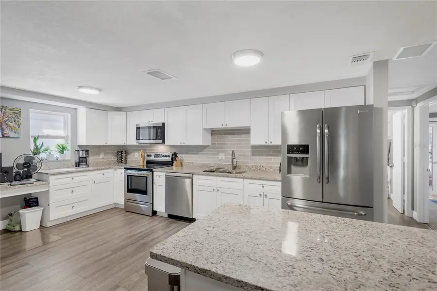 6305 S Selbourne Avenue, Tampa, FL 33611 - #2