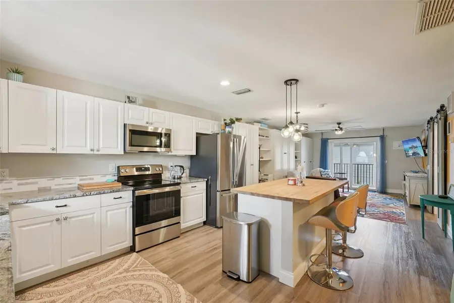 10800 Us Highway 19 N #206, Pinellas Park, FL 33782 - #3