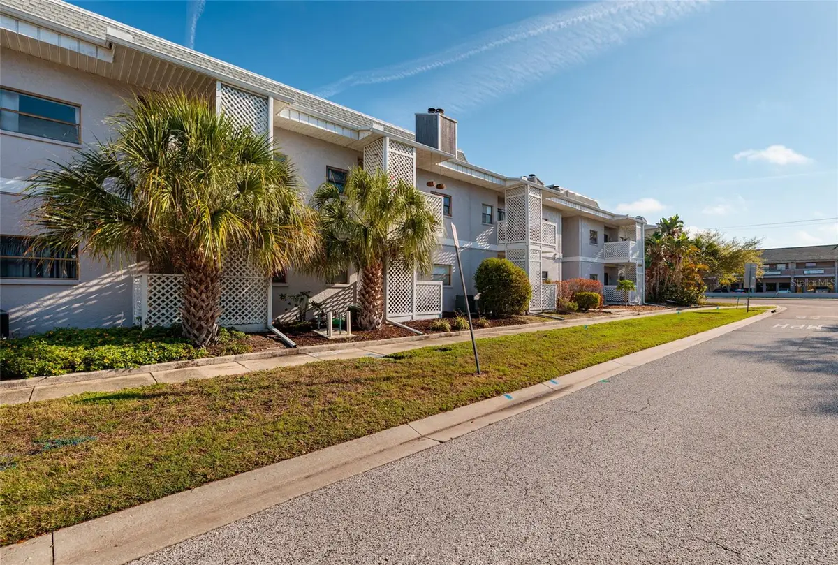 4405 W Fair Oaks Avenue #21, Tampa, FL 33611 - #1