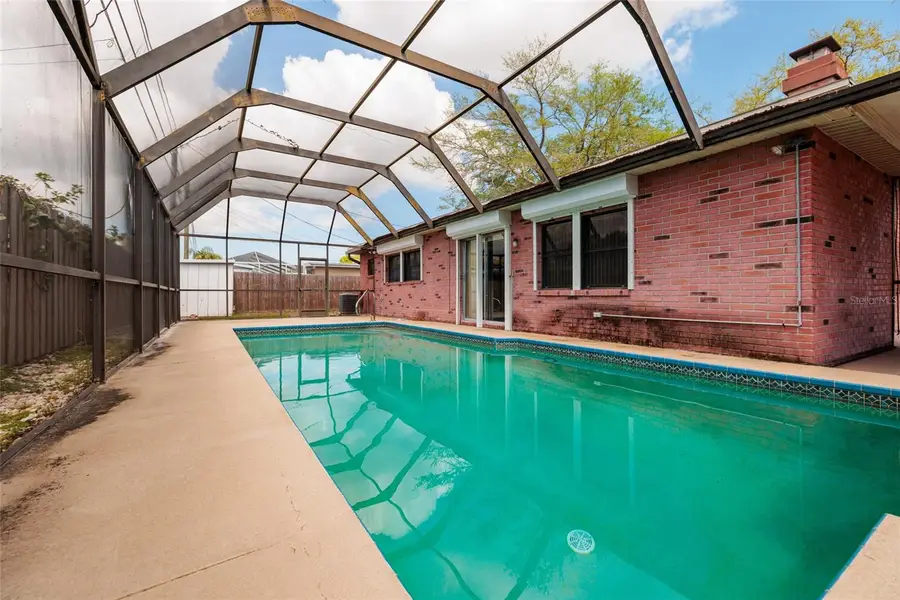 6822 21st Street N, Saint Petersburg, FL 33702 - #2