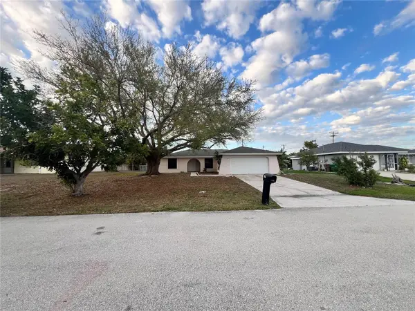 405 SW 43rd Lane, CAPE CORAL, FL 33914
