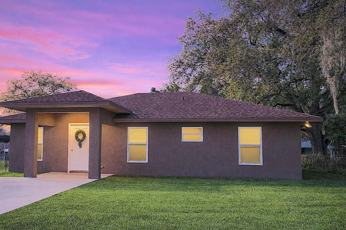 1662 NW 7th Street, Okeechobee, FL 34972 - #1