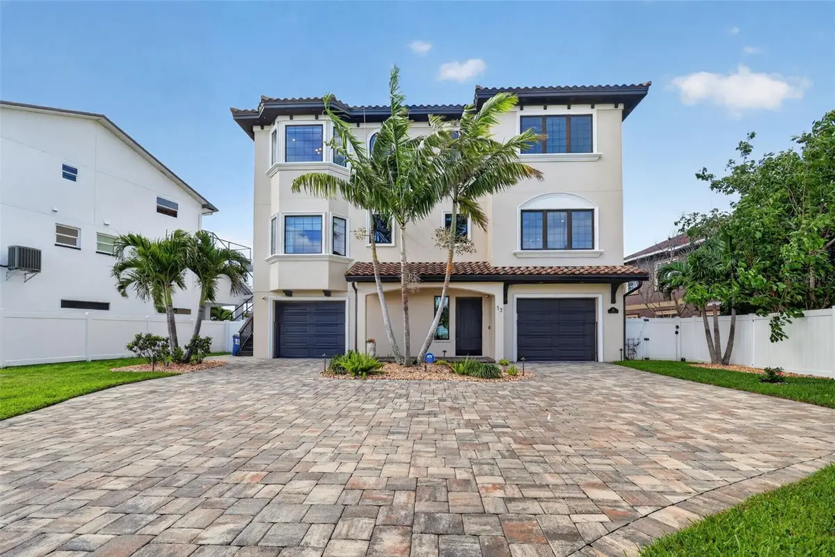13 Treasure Ln, Treasure Island, FL 33706 - #1