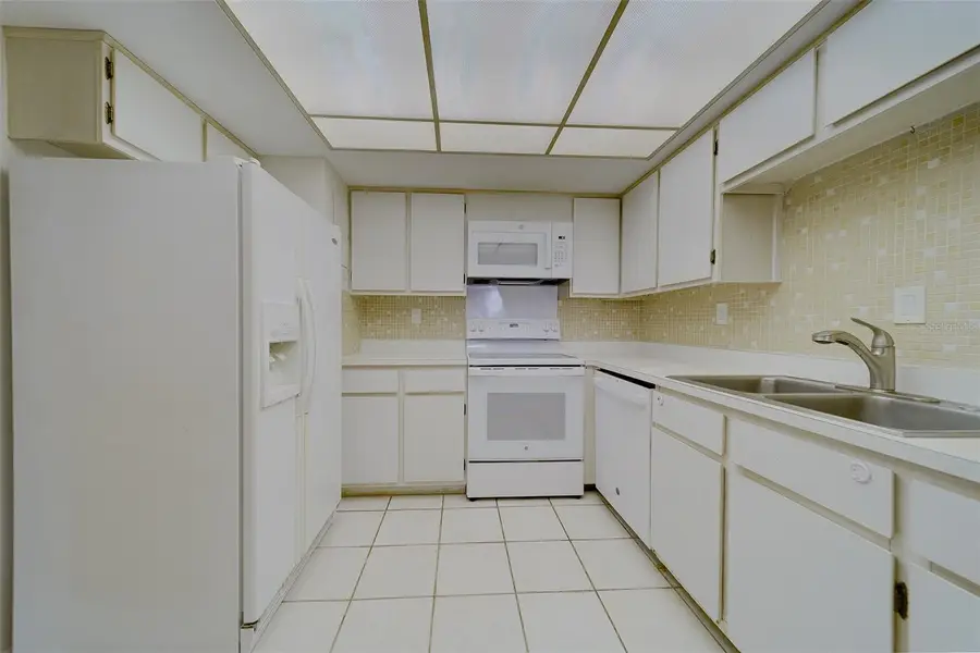 17920 Gulf Boulevard #1408, Redington Shores, FL 33708 - #3