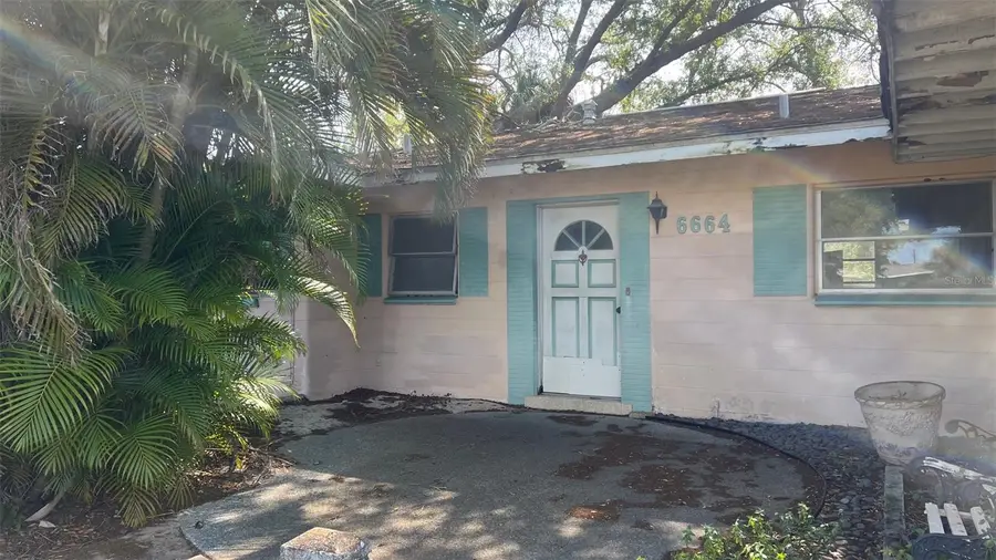 6664 Hibiscus Avenue S, South Pasadena, FL 33707 - #3