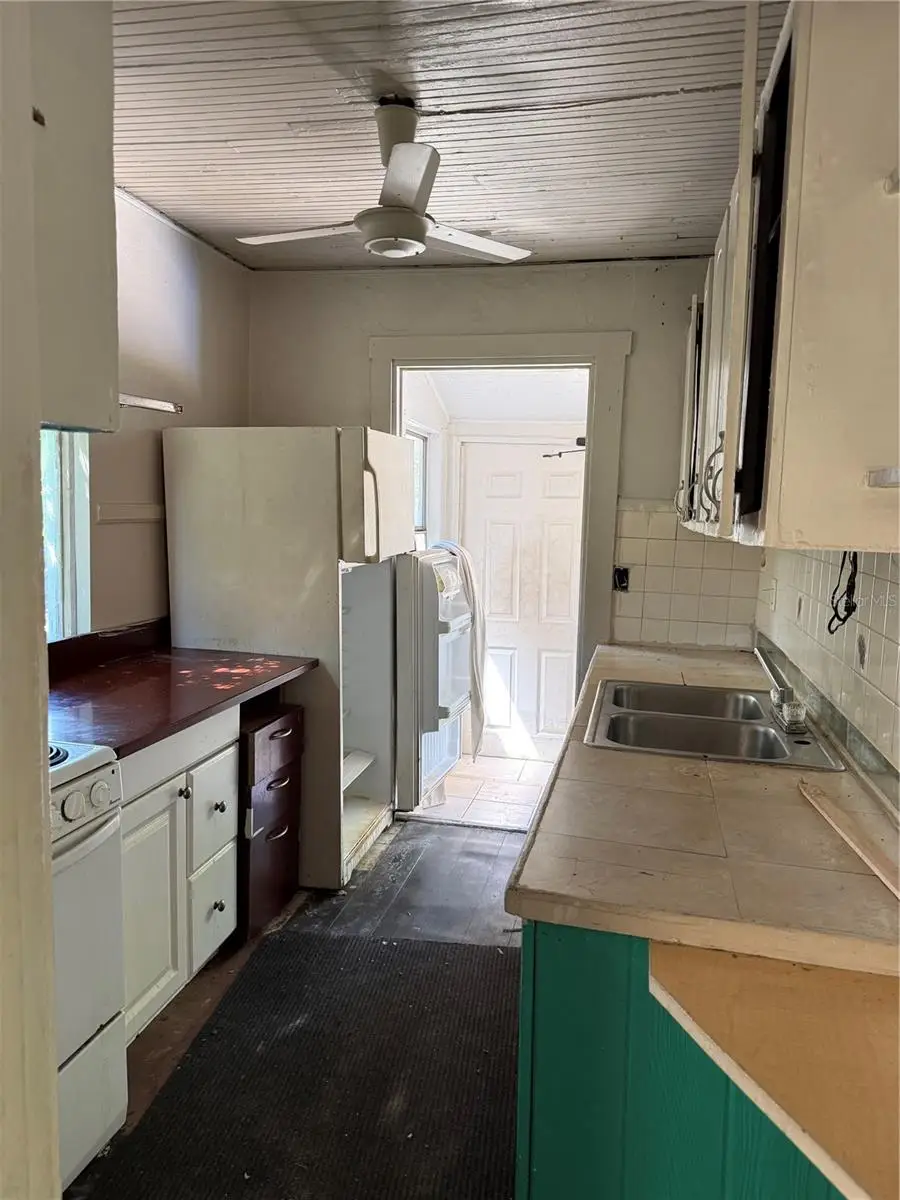 2007 43rd Street S, Gulfport, FL 33711 - #3