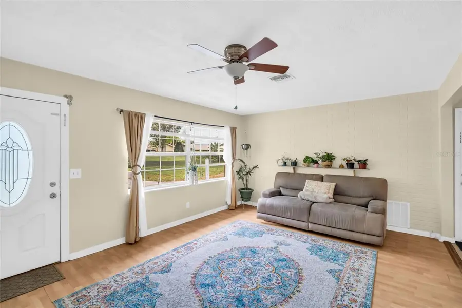 1097 Kenwood Drive, Dunedin, FL 34698 - #2