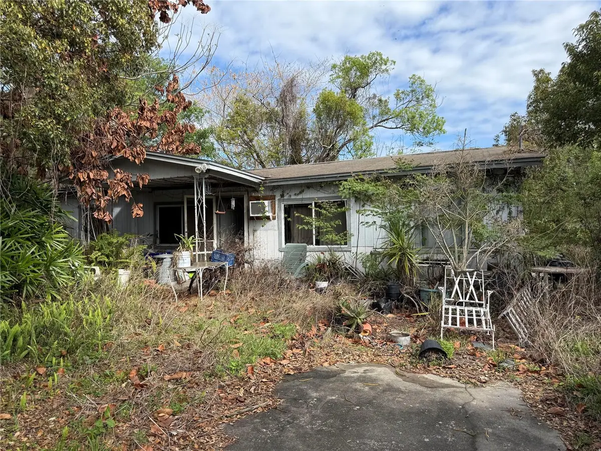 131 E Pierce Avenue, Orlando, FL 32809 - #1