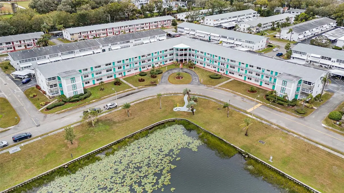 1950 59th Avenue N #302, Saint Petersburg, FL 33714 - #1