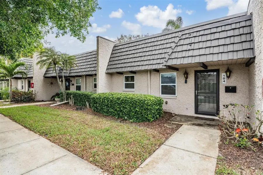 104 Cordova Green, Seminole, FL 33777 - #3