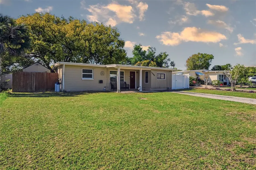 10480 111th Avenue, Largo, FL 33773 - #2