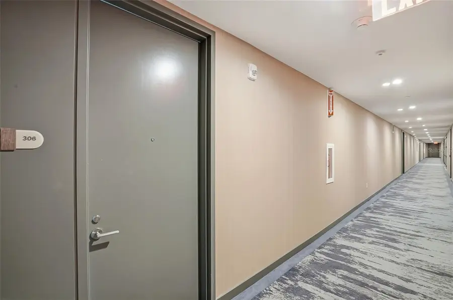 400 Central Avenue #306, Saint Petersburg, FL 33701 - #2