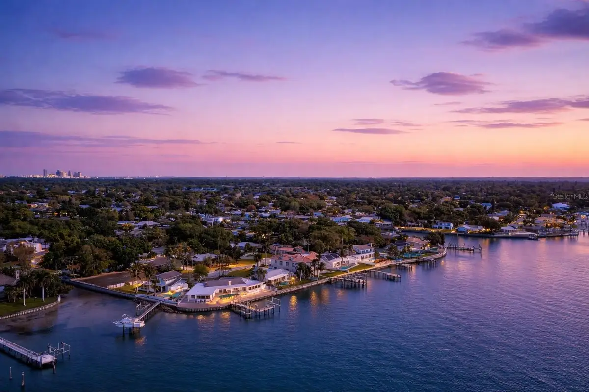 2970 68th Avenue S, Saint Petersburg, FL 33712 - #1