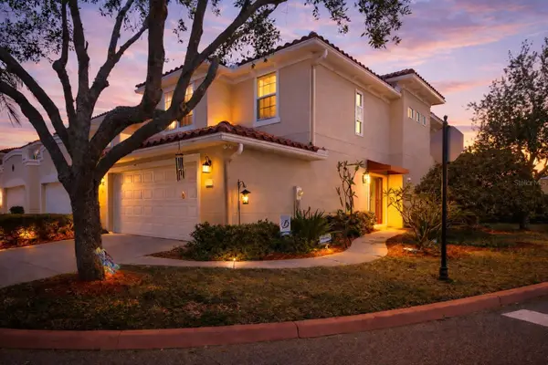 208 Valencia Circle, ST PETERSBURG, FL 33716