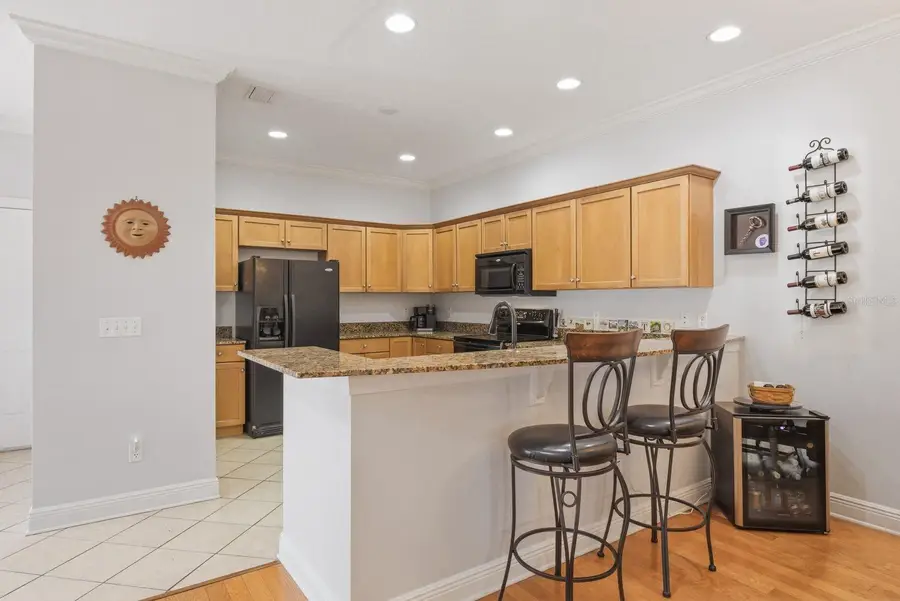 208 Valencia Circle, Saint Petersburg, FL 33716 - #3