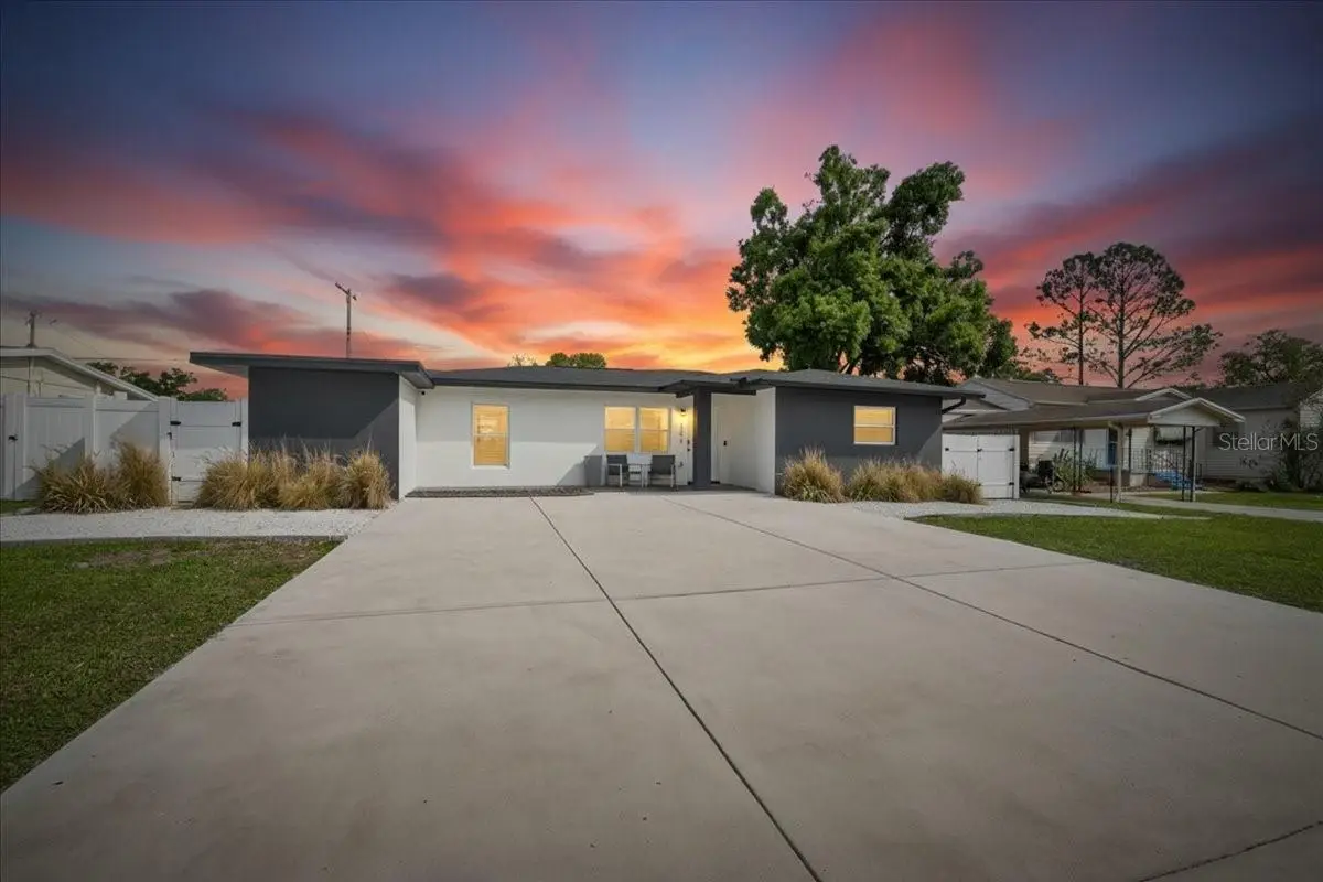 1507 W River Shore Way, Tampa, FL 33603 - #1