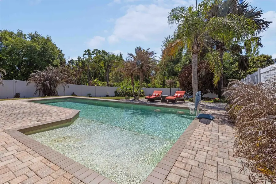 1220 Lake Highview Lane, Brandon, FL 33510 - #2