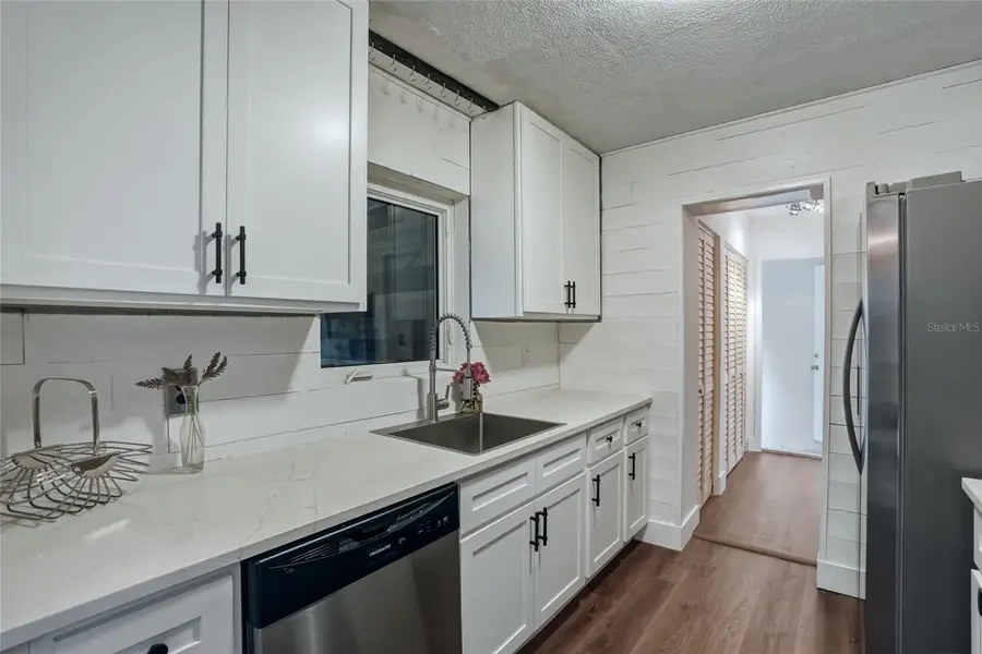 220 45th Avenue S, Saint Petersburg, FL 33705 - #3