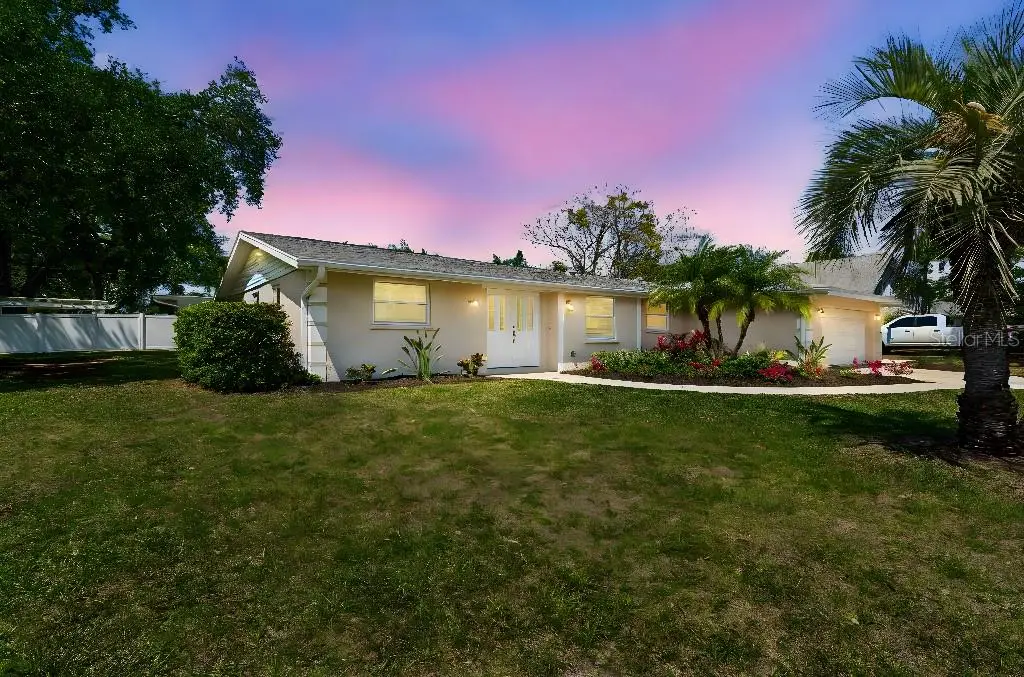 994 S Brink Avenue, Sarasota, FL 34237 - #1