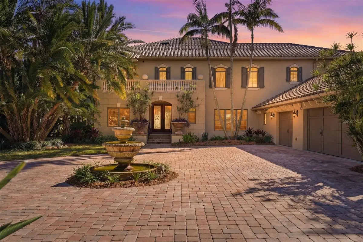 6755 30th Street S, Saint Petersburg, FL 33712 - #1