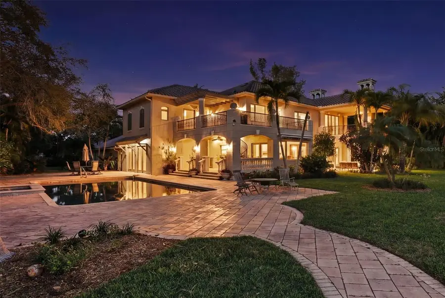 6755 30th Street S, Saint Petersburg, FL 33712 - #2