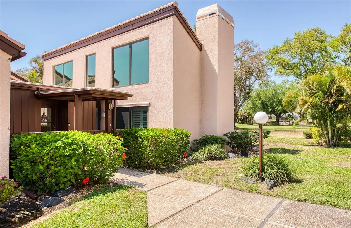 1307 Pelican Creek Crossing #1307, Saint Petersburg, FL 33707 - #1