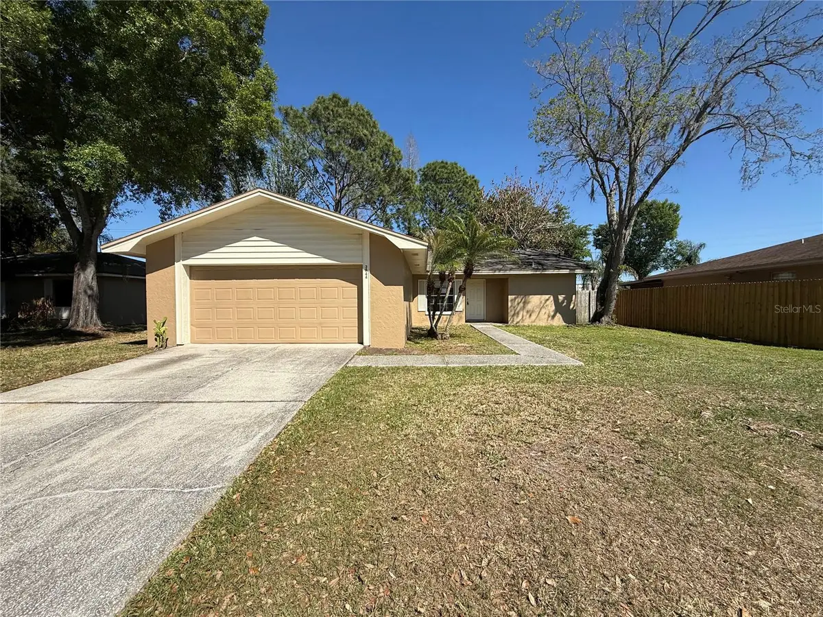 3844 Woodburn Loop E, Lakeland, FL 33813 - #1