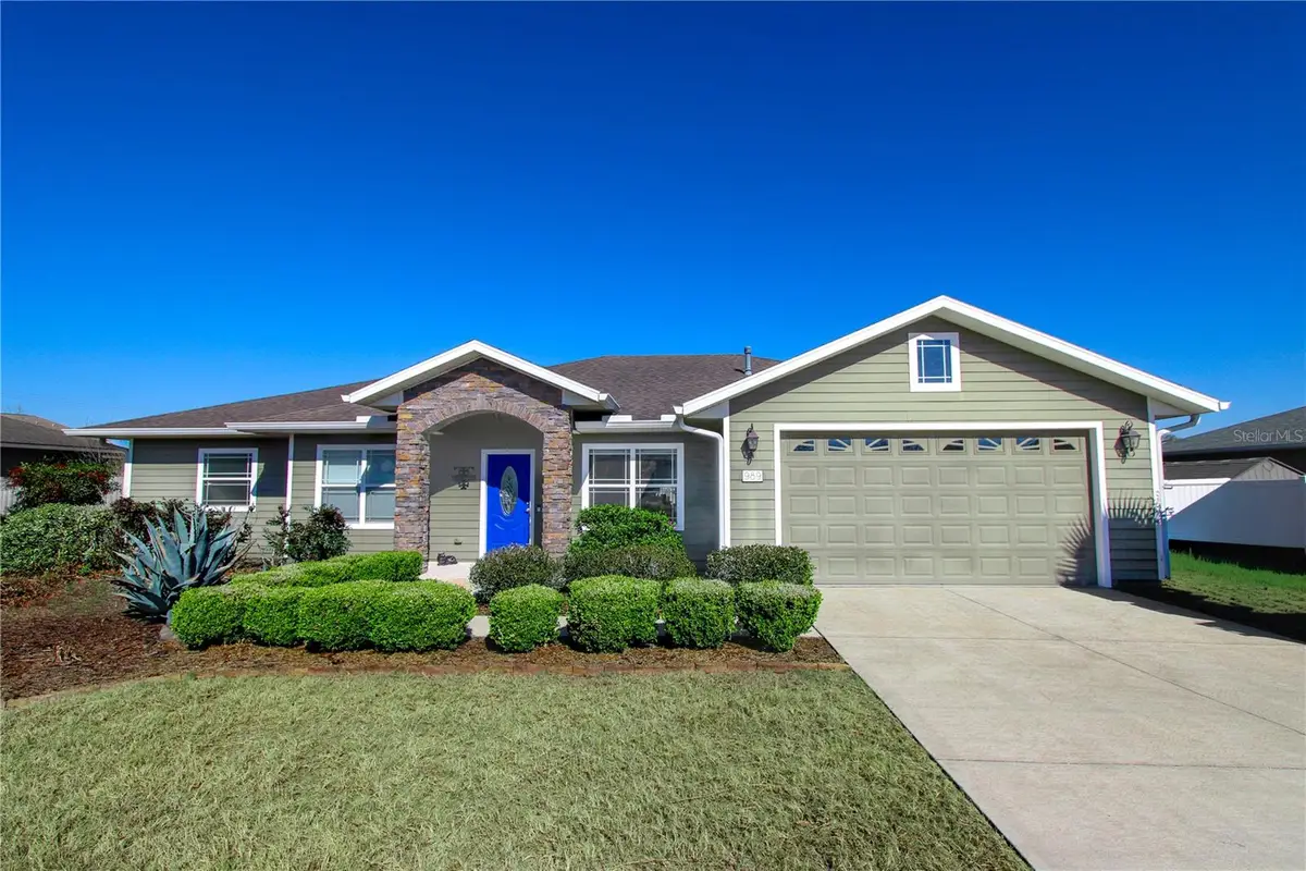 989 NW 231st Way, Newberry, FL 32669 - #1