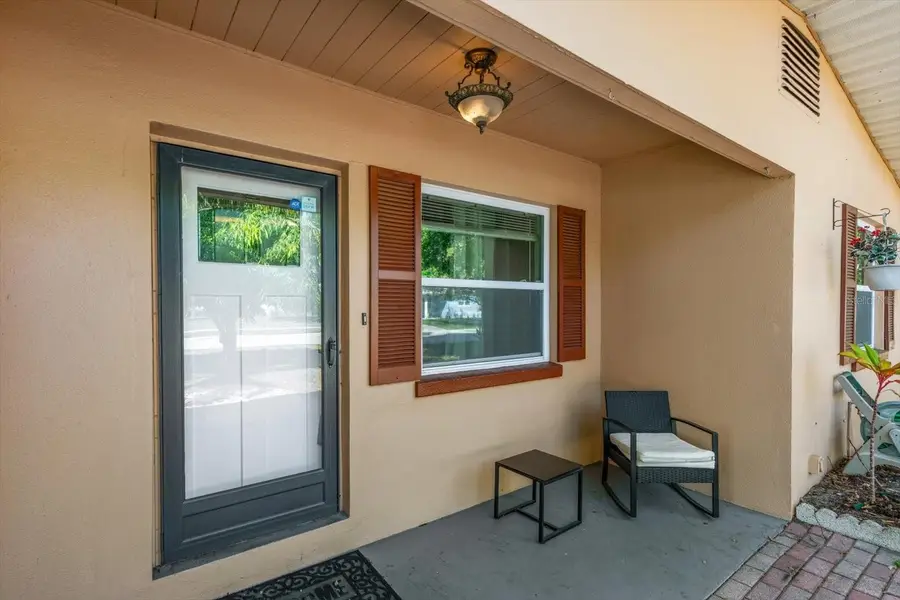 611 11th Street Nw, Largo, FL 33770 - #3