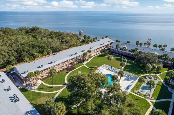 650 Pinellas Point Drive S #122, ST PETERSBURG, FL 33705