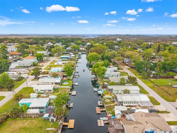 5430 Circle Drive, WEEKI WACHEE, FL 34607