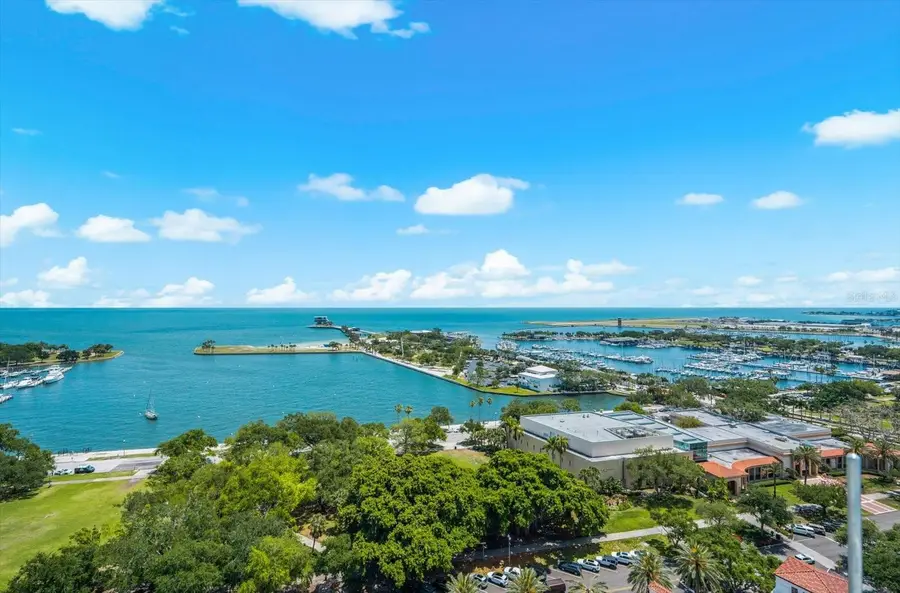 176 4th Avenue Ne #201, Saint Petersburg, FL 33701 - #3