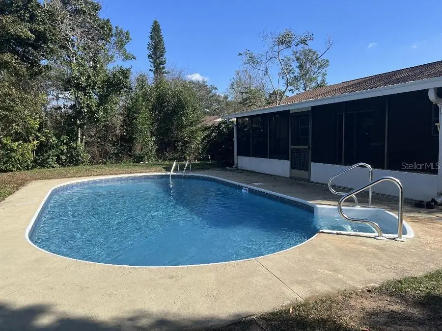 13635 Berkshire Court, Grand Island, FL 32735 - #2