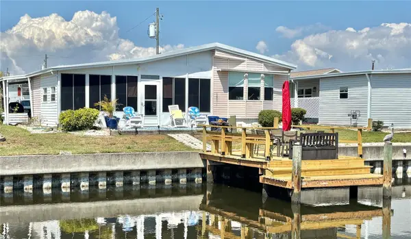 102 Americana Court Ne #206, ST PETERSBURG, FL 33702