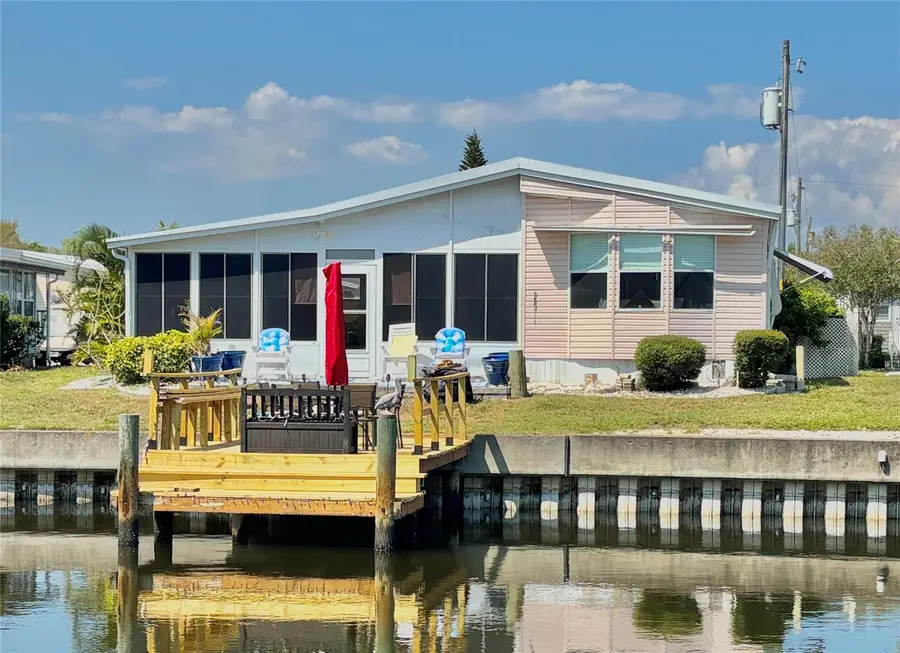 102 Americana Court Ne #206, Saint Petersburg, FL 33702 - #2