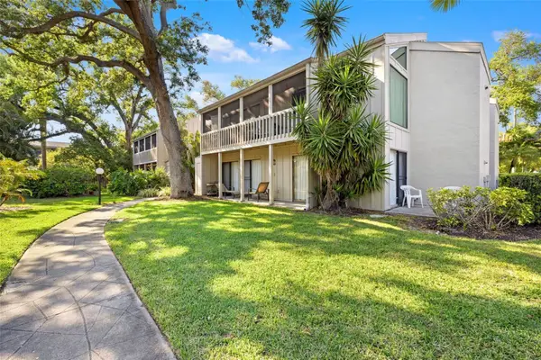 2200 Bahia Vista Street #B8, SARASOTA, FL 34239