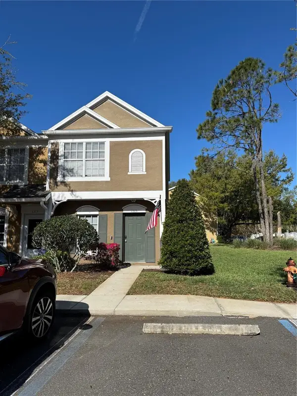 1315 Standridge Drive, WESLEY CHAPEL, FL 33543