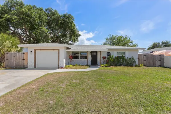 1715 Thomas Drive, CLEARWATER, FL 33759