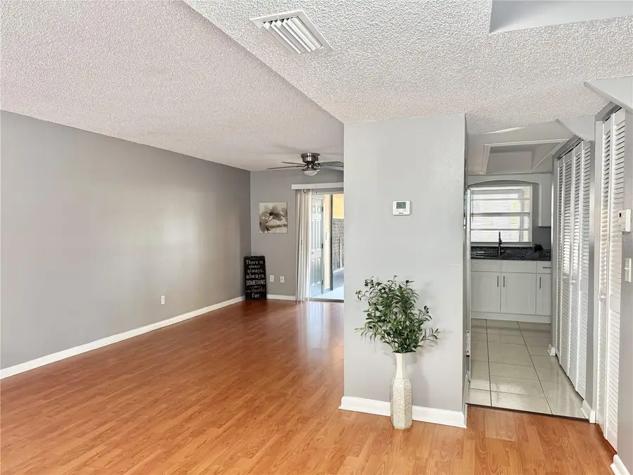 5156 Tennis Court Circle, Tampa, FL 33617 - #2