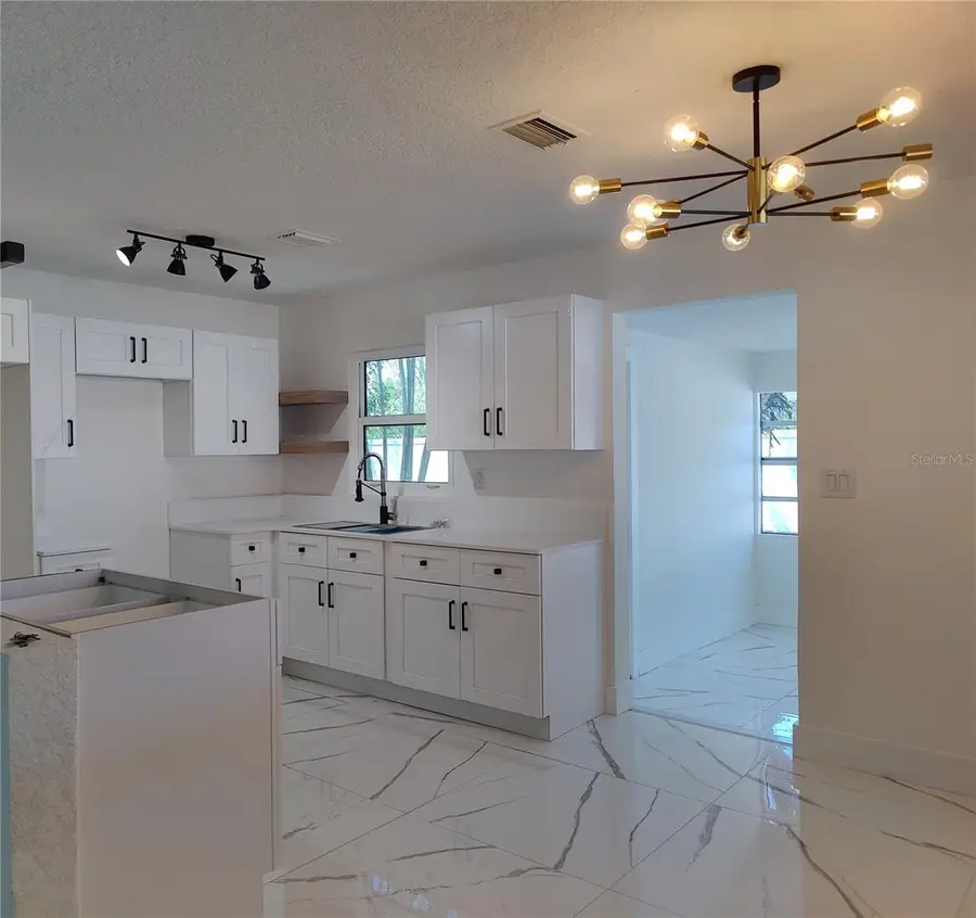 7498 Orpine Drive N, Saint Petersburg, FL 33702 - #3