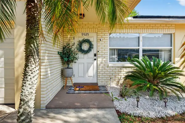 9925 47th Avenue N, SEMINOLE, FL 33708